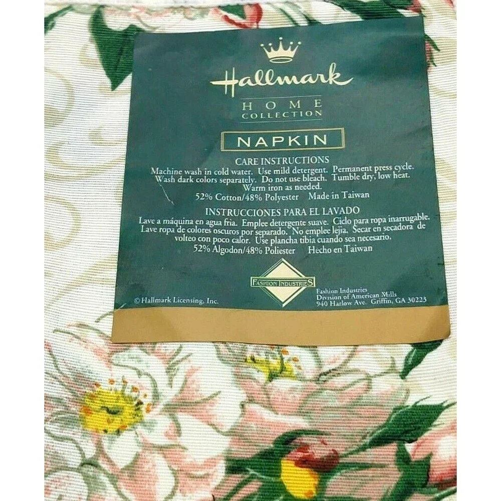 Lot of 4 Hallmark Dinner Napkins Cream Juliana NWT Floral Spring